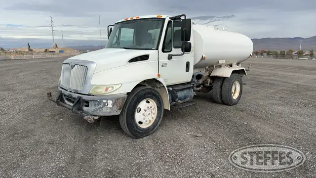 2008 International 4200SBA