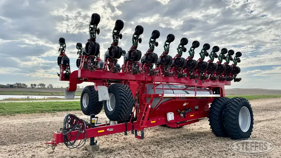 2013 Horsch Maestro 24SW 12 or More Row Planter