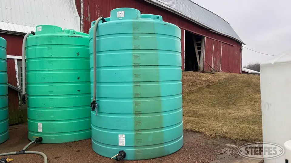 2012 Enduraplas Liquid Fertilizer Tank