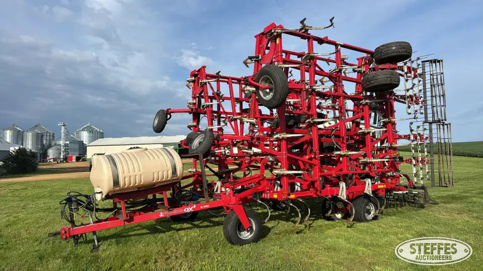 2008 Wil-Rich Quad X2 Field Cultivator
