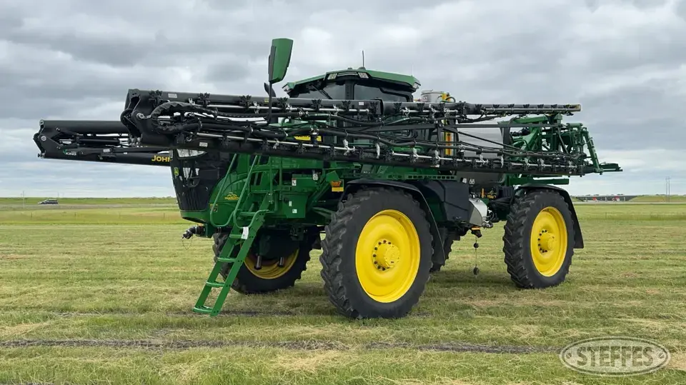 2023 John Deere 616R Self-Propelled Sprayer