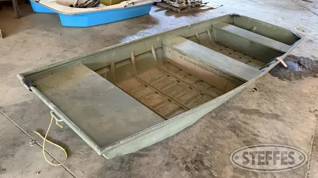 Grumman duck boat