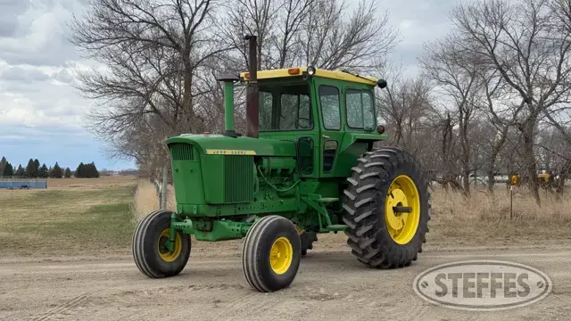 1972 John Deere 4620
