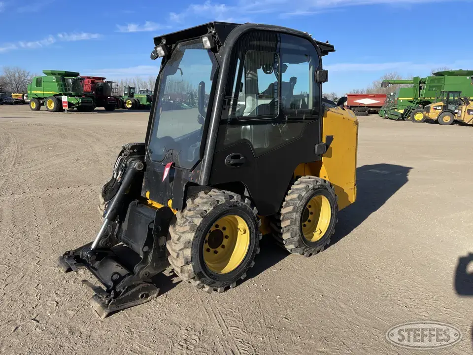 JCB 175 T4 Wheeled Skid Steer