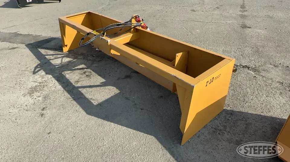 2023 Industrias America F10 Tilt Box Blade