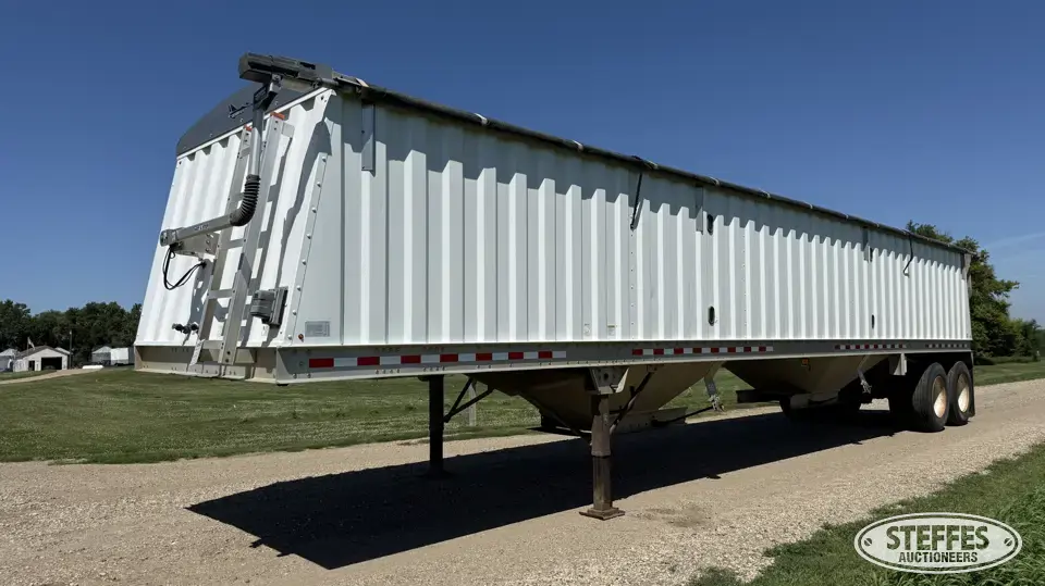 2013 Jet Hopper Bottom Trailer
