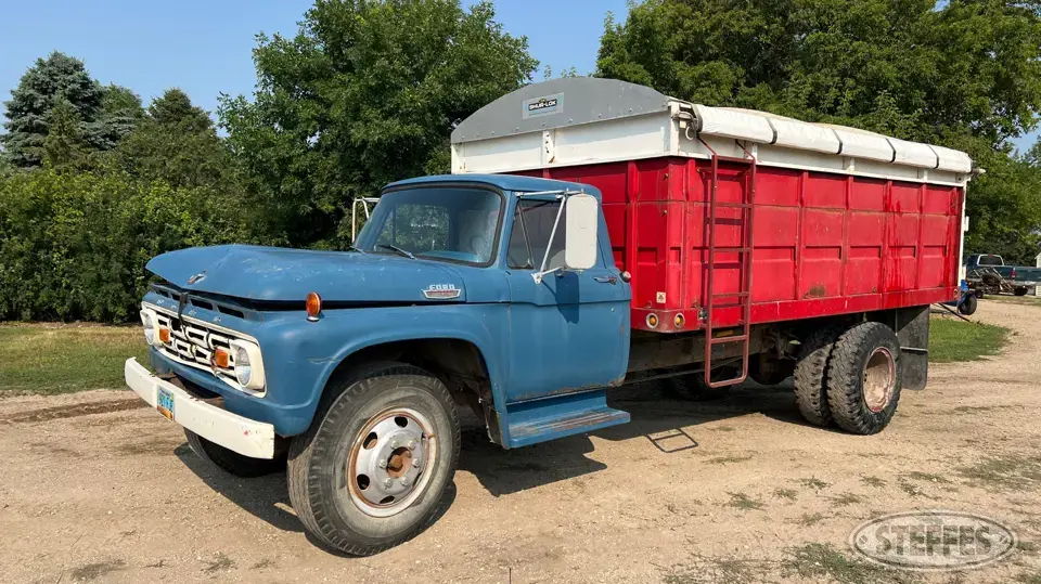 1964 Ford 600 Single Axle Boxed Truck