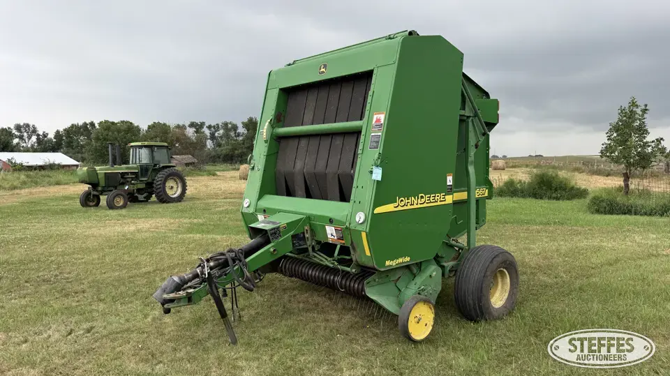 2003 John Deere 567 Round Baler