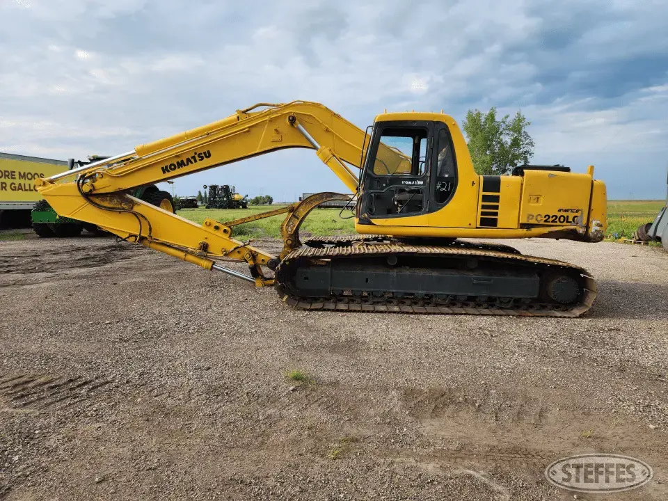 1997 Komatsu PC220LC Excavator