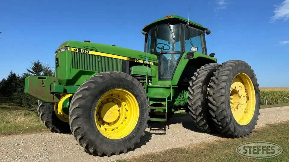 1994 John Deere 4960 MFWD Tractor