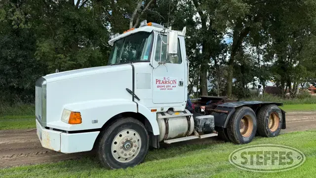 1995 White GMC