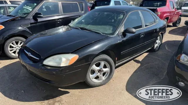 2002 Ford Taurus SES