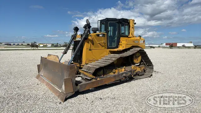 2014 CAT D6T LGP
