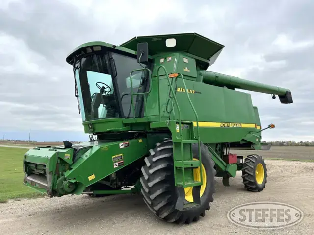 1998 John Deere 9610 Maximizer