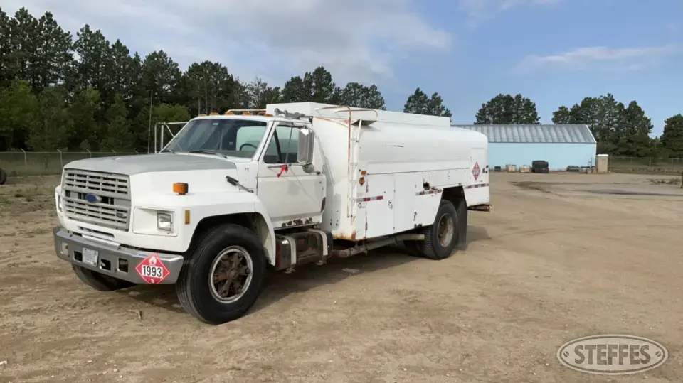 1991 Ford Fuel-Lube Truck