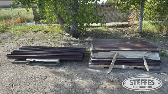 Trex fencing