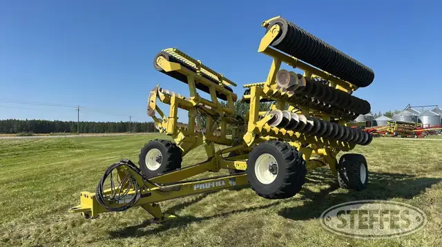 2017 Degelman Pro-Till 40