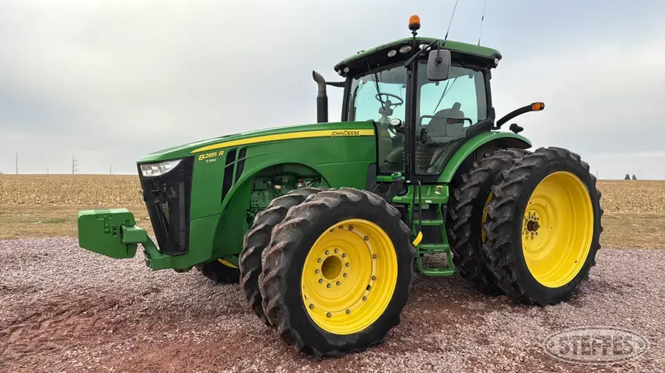 2011 John Deere 8285R MFWD Tractor