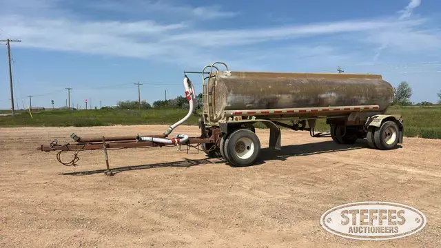 1985 Beall 3,780 gal.