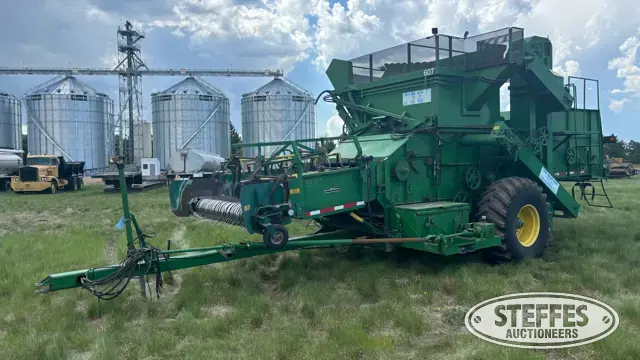 1996 Bob Equipment Bean King Model 666