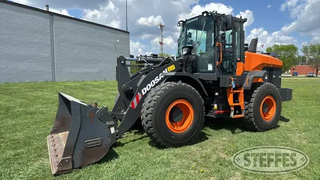 2022 Doosan DL200-7