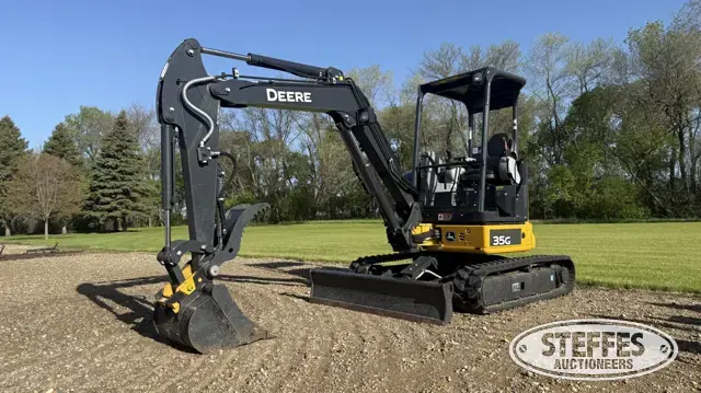 2019 Deere 35G