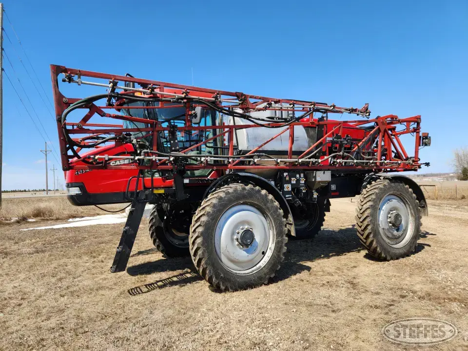 2008 Case IH 4420 Patriot Self-Propelled Sprayer