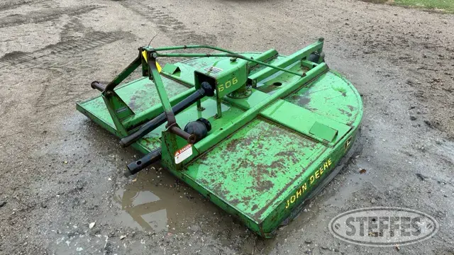 John Deere 606