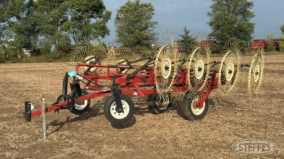 H&S Bi-Fold 8 Rake