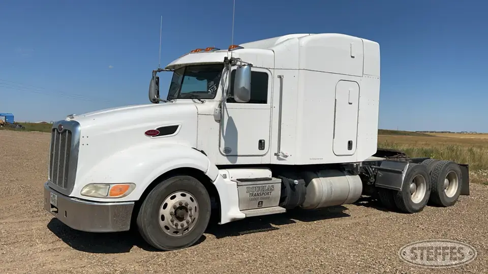 2012 Peterbilt 386 Conventional Truck without Sleeper