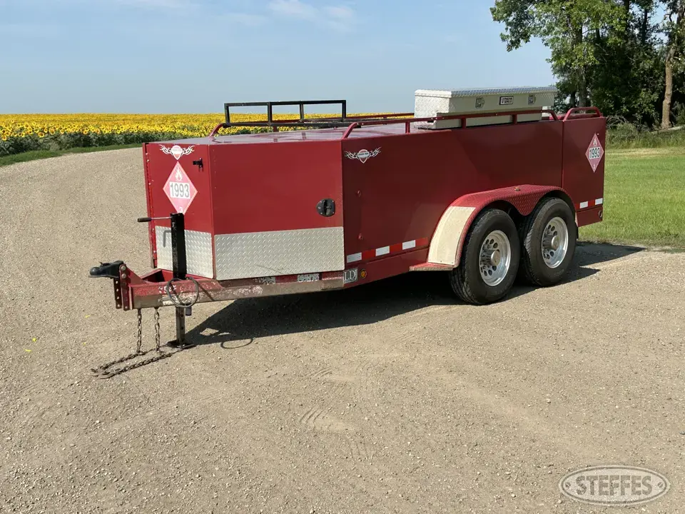 2011 Thunder Creek ADT 990 Fuel-Lube Trailer