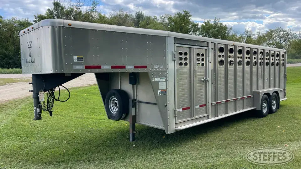 2019 Wilson Ranch Hand PSGN-5724T Gooseneck Livestock Trailer