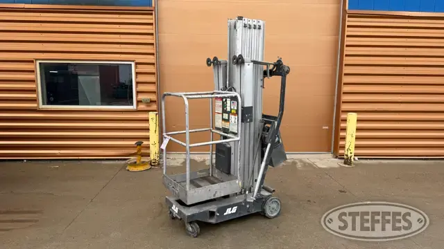 JLG Access Master 30DC