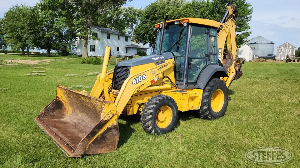 2001 John Deere 410G Loader Backhoe