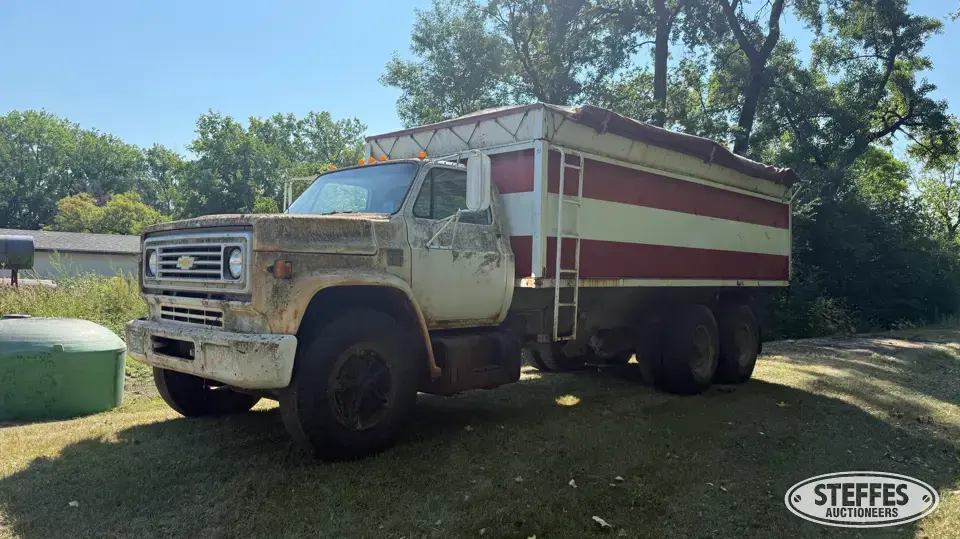 1973 Chevrolet C65 Grain Truck