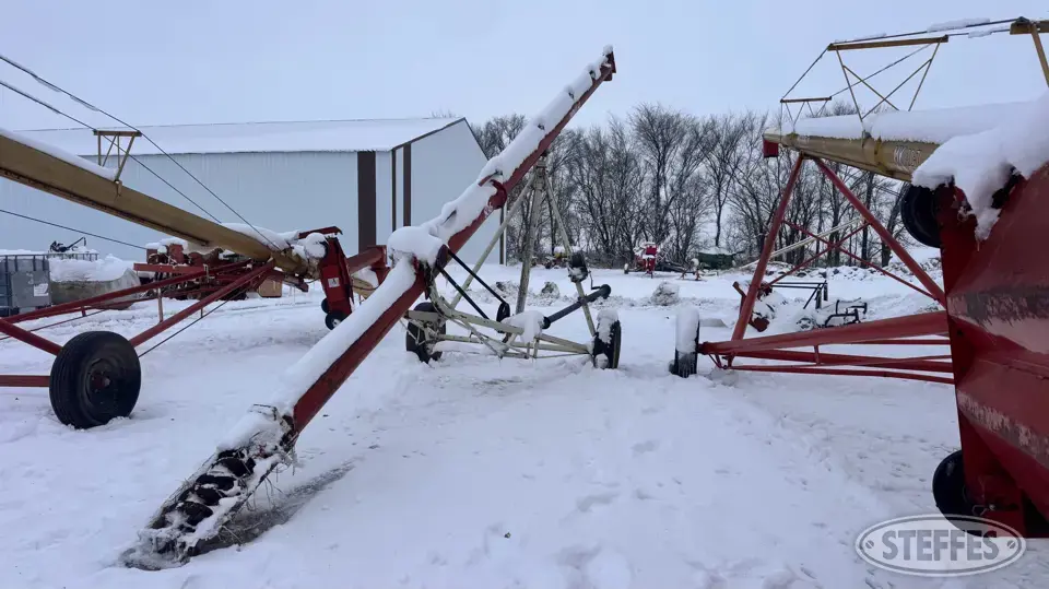 Farm King 856 Straight Auger