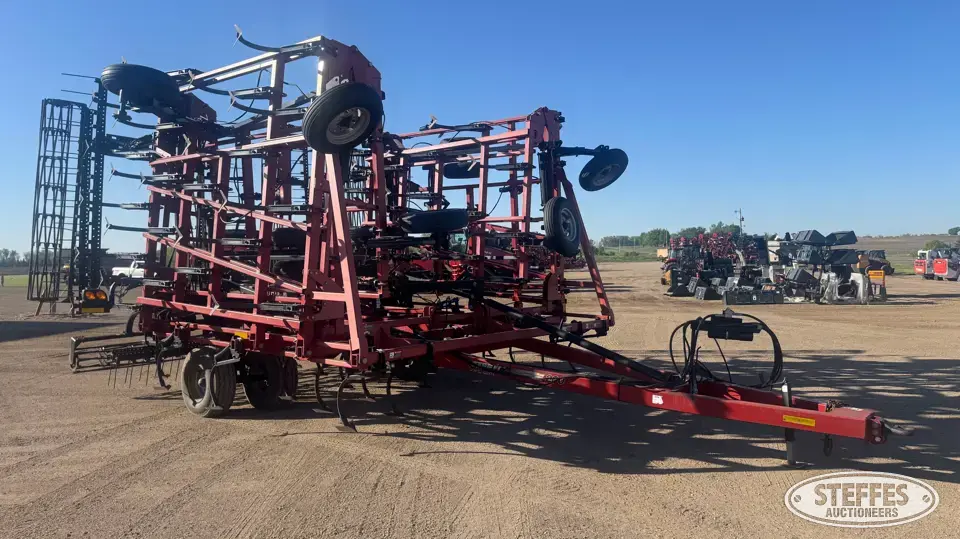 2010 Case IH TM200 Field Cultivator