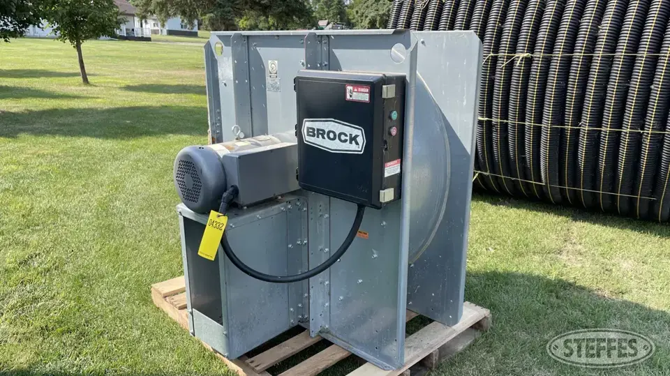 Brock LC-27-1012-WC Fan