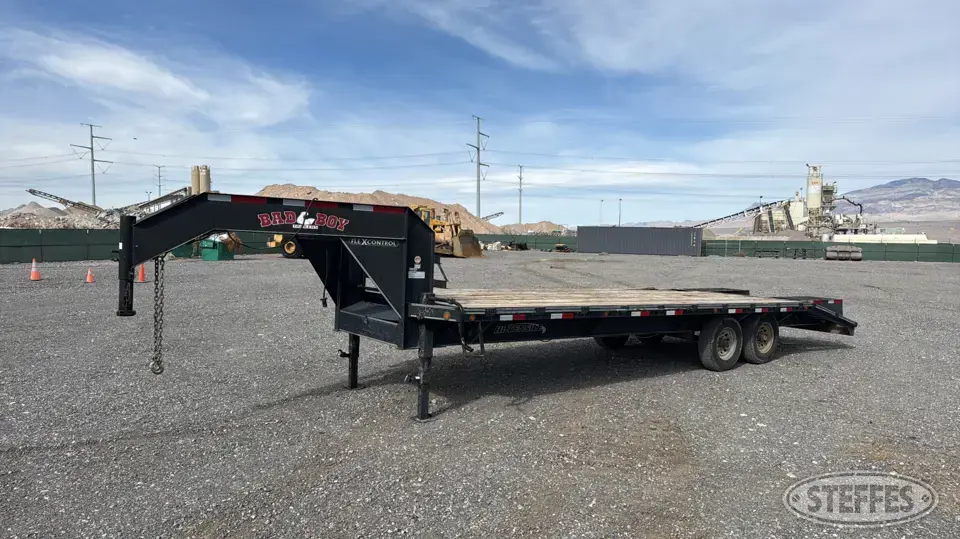 2015 Elite Flatbed Trailer