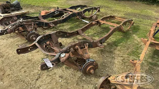 Chevrolet C10 short box frame