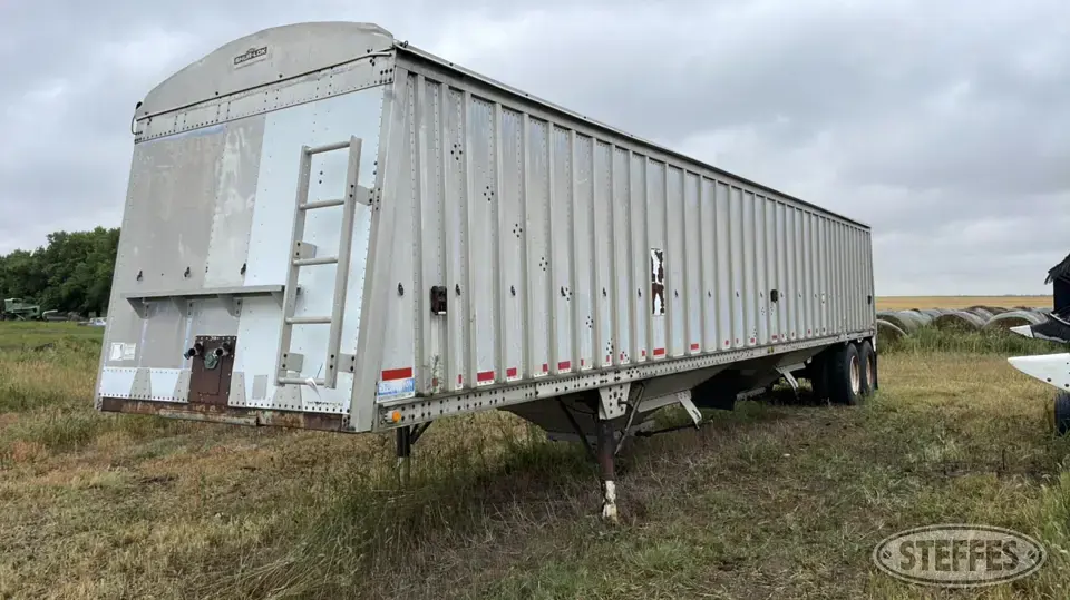 1981 Stoughton Hopper Bottom Trailer