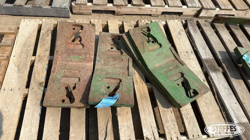 (4) John Deere slab weights Tractor Part