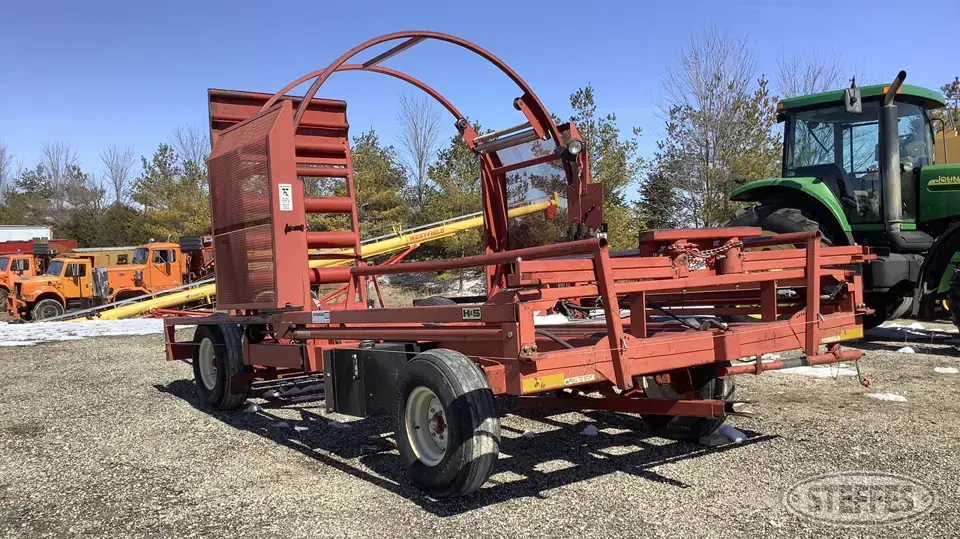 H&S BW 1000 Bale Handling