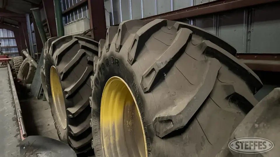 Trelleborg TM800 710/70R38 flotation tires Tractor-Implement Tire