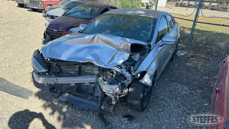 2018 Ford Fusion SE Car