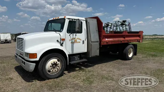 1991 International 4700LP
