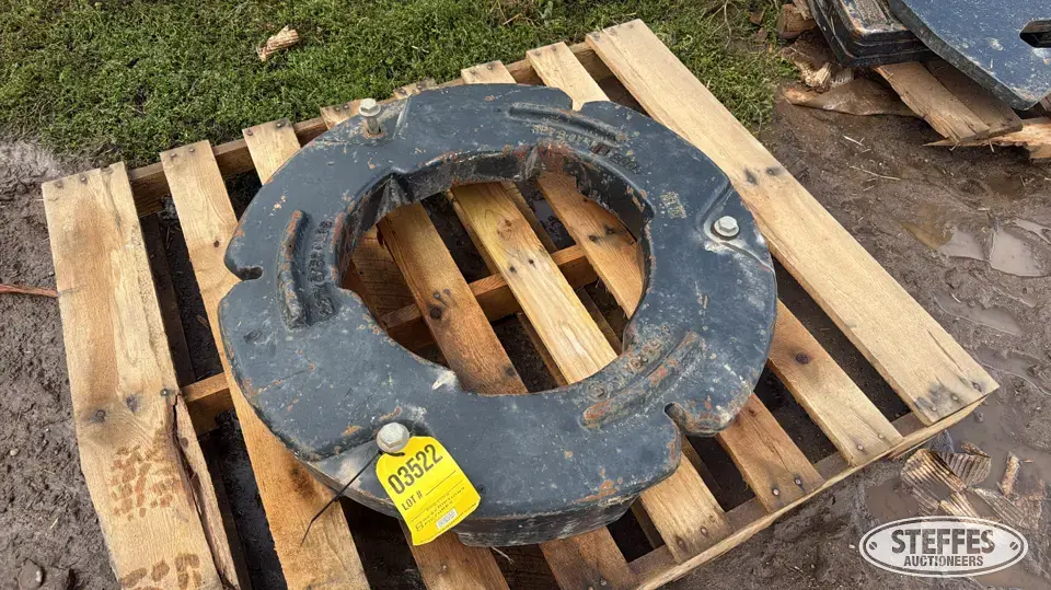 (1) New Holland rear wheel weight Ag Equipment Part