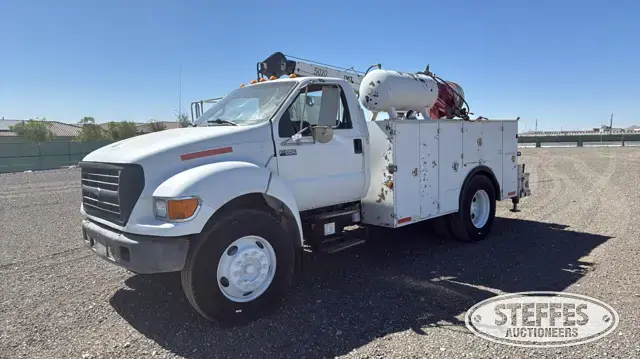 2003 Ford F-650