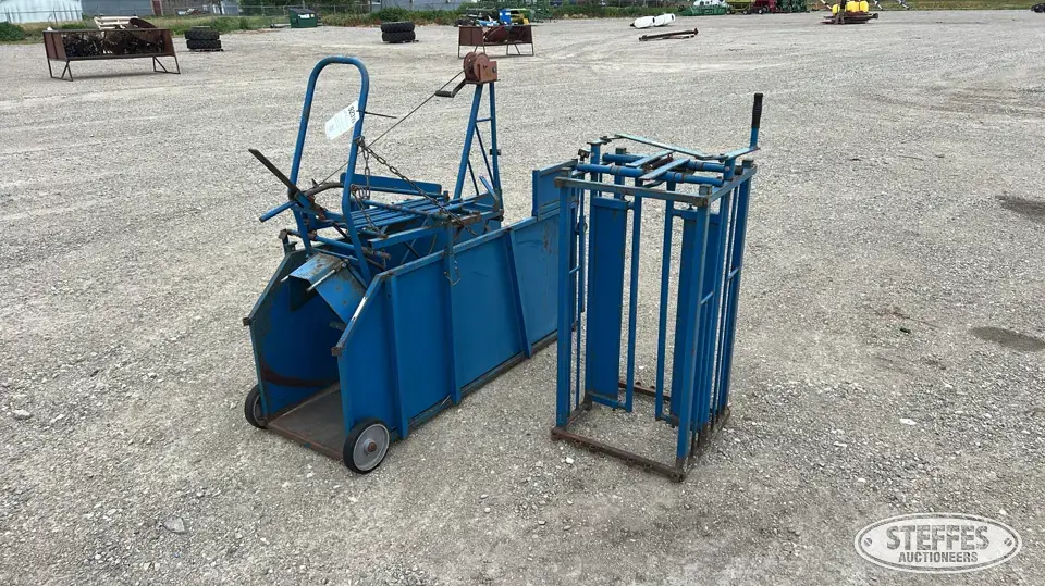 Sydell Squeeze Chute