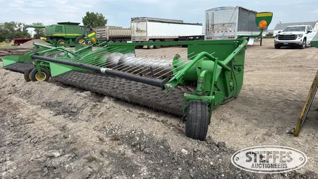 2004 John Deere 914P